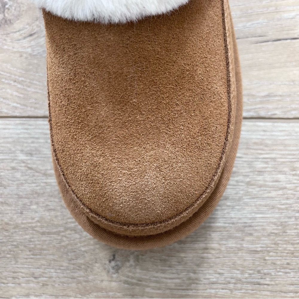 Koolaburra Chestnut Suede Shearling-Lined Clog Mules - Picture 6 of 12